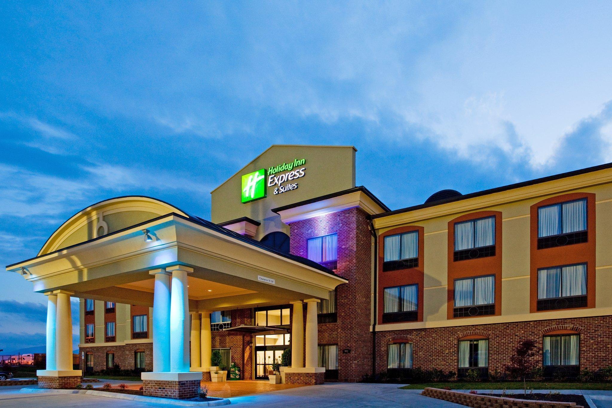 Holiday Inn Express Hotel & Suites Salem By Ihg Zewnętrze zdjęcie
